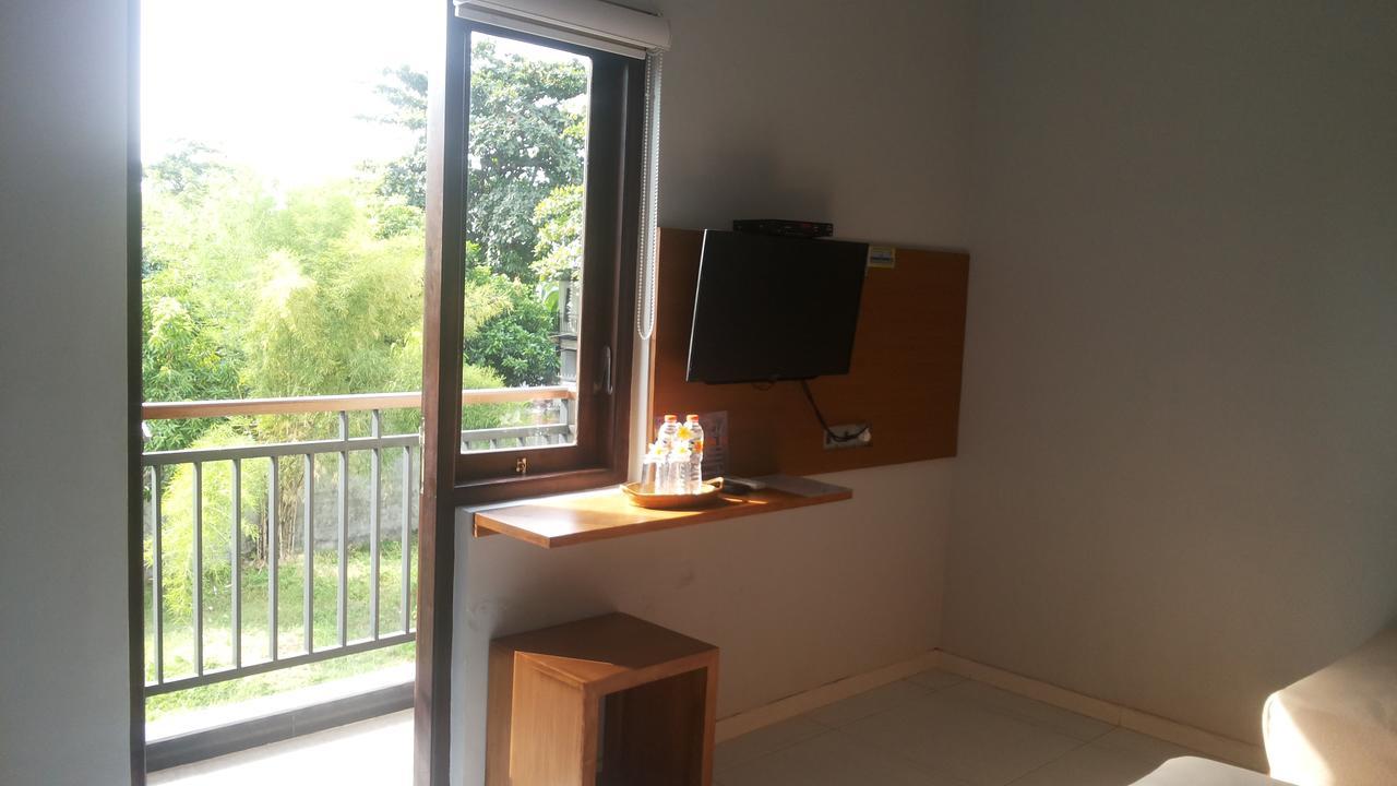Hotel Mandari Buleleng  Exterior photo