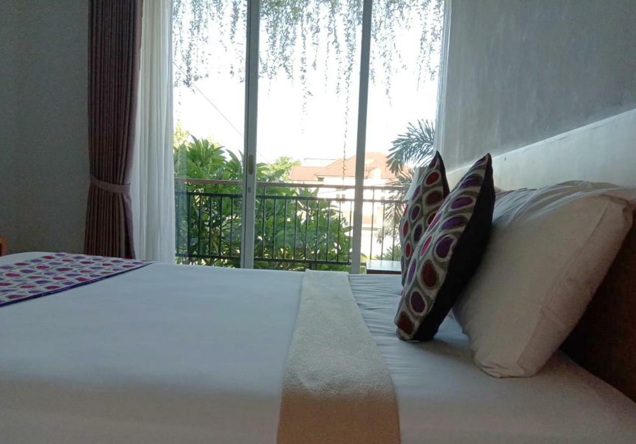 Hotel Mandari Buleleng  Exterior photo
